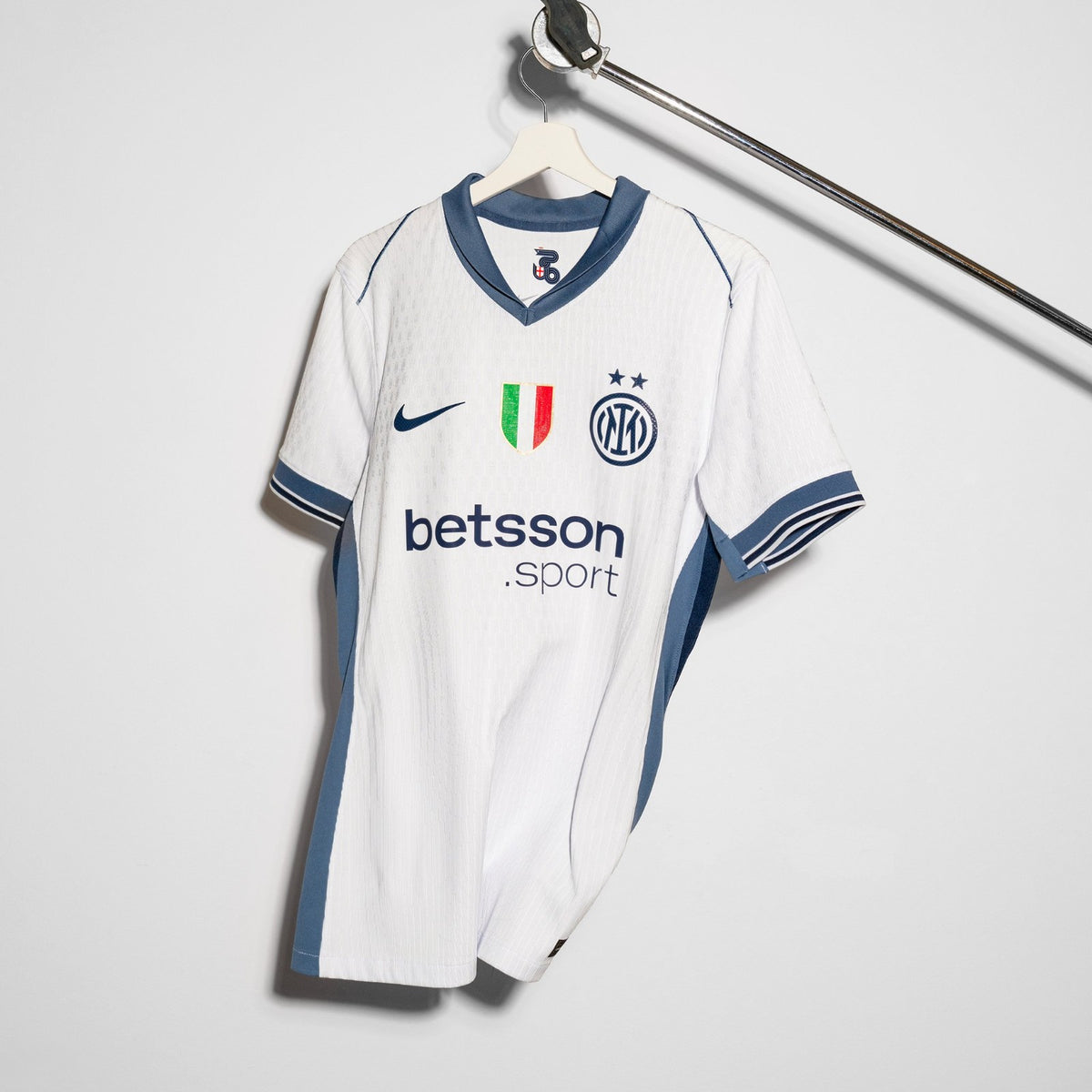 MAILLOT INTER MILAN EXTERIEUR 2024/2025