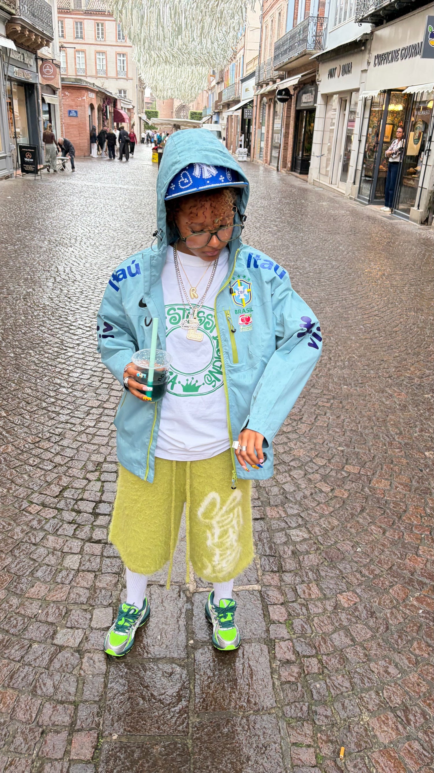 Veste imperméable Brésil bleu ciel – Seleção, zippée à capuche, vue de face