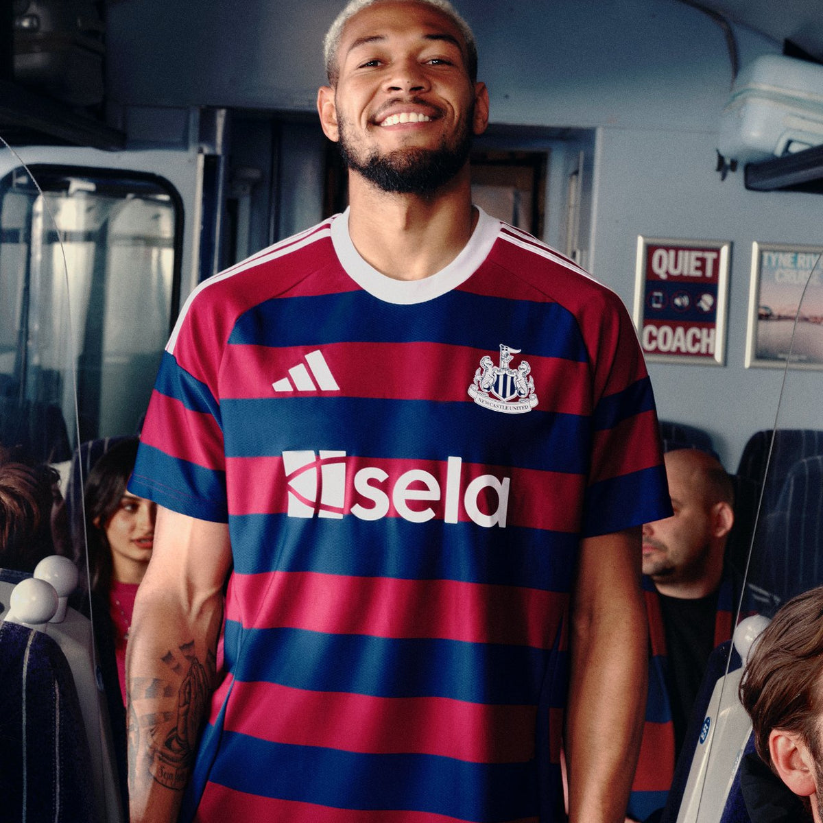 NEWCASTLE AWAY JERSEY 2024/2025